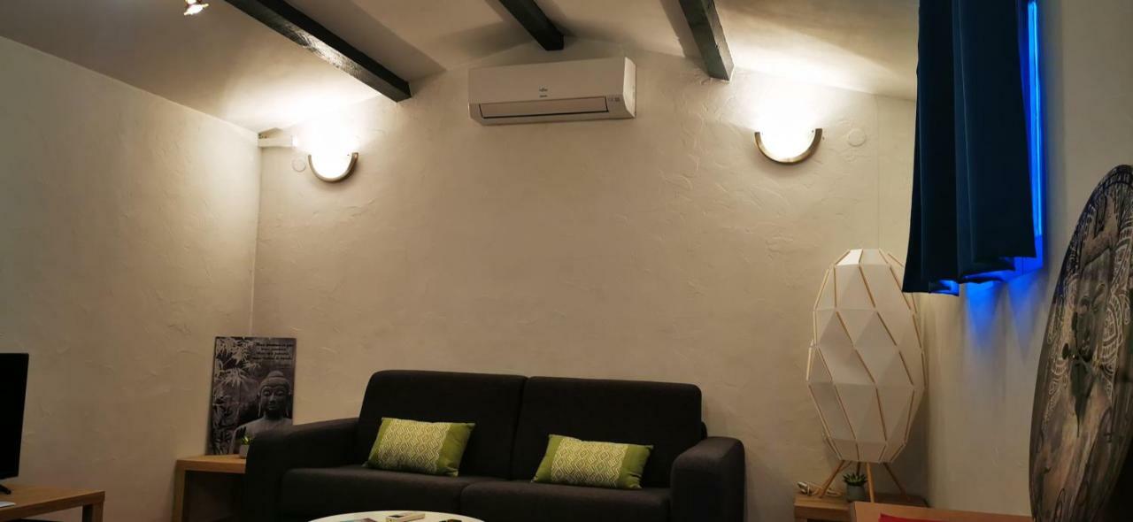 Grand Apartment *